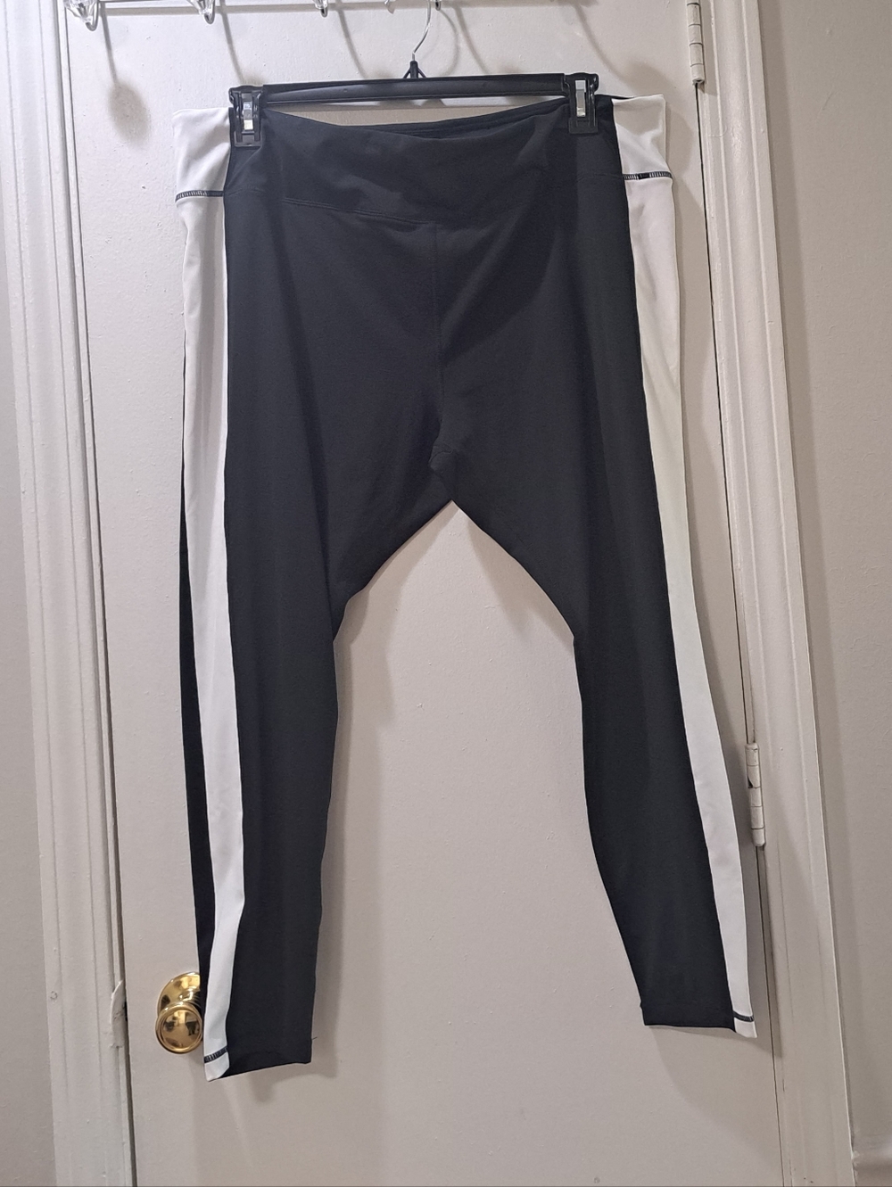 Women's Black Leggings with White Side Stripe